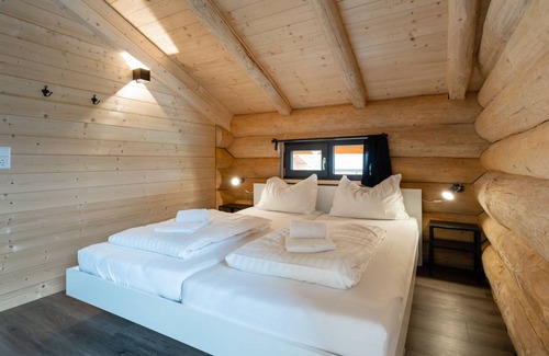 Jenig House | Clofers Leisure Lodges Jenig