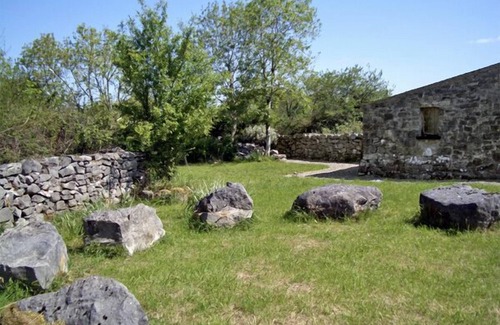 Ballinrobe Cottage | CLOONCORRAUN COTTAGE, pet friendly in Ballinrobe, County Mayo