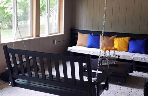 Lehighton House | Close to Blue Mountain, Jim Thorpe, and Beltzville Lake