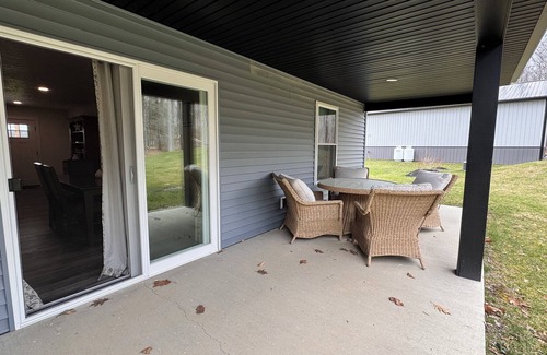 Etna House | Close to Cornell University, IC, wine trails, airport, waterfalls & more!