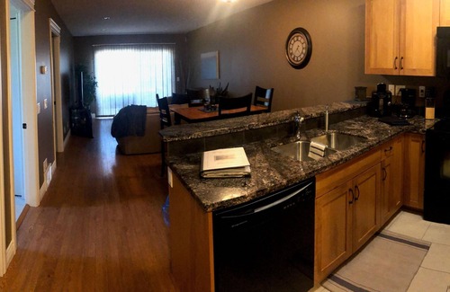 Sicamous Condo | Close to everything: shopping, beach, boating, hiking, golfing or just relaxing!