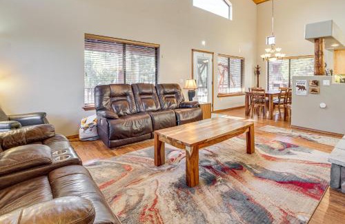 Show Low House | Close to Golf and Hiking Show Low Family Cabin