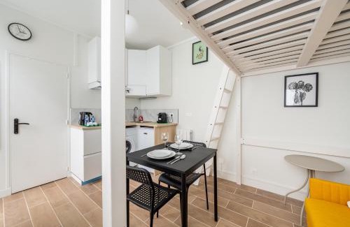 Epinettes Apartment | Close to Montmartre l Fully equipped studio