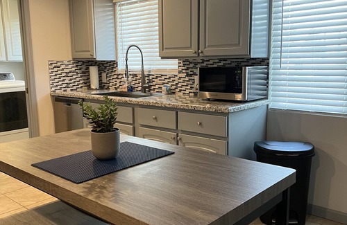 Cottonwood House | Close to Verde Valley Wine Trail, Tasting rooms, Cottonwood, Sedona, & Jerome