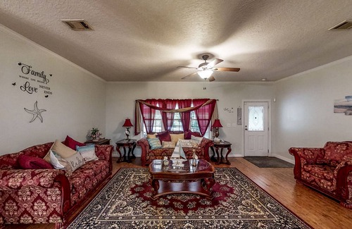 Mayo House | Close to Water w/ Firepit - Grill - Dog-Friendly