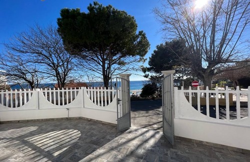 Isola di Capo Rizzuto Apartment | CLOSED STRUCTURE. Do not book