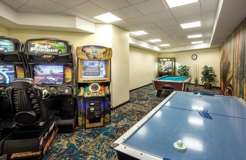 Townsite Resort | Club Wyndham Oceanside Pier Resort