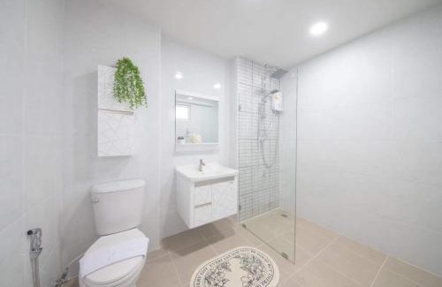 Huay Kaew Apartment | CM Design Space Cozy Room