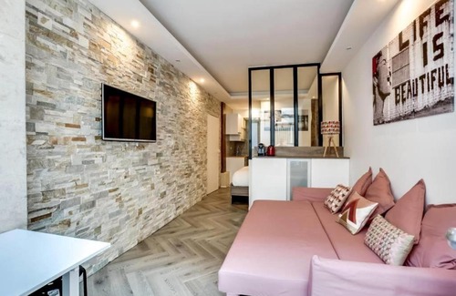 Chaussee-d'Antin Apartment | CMG Saint-Lazare / Galeries Lafayette II