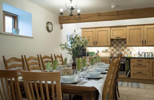 Bromyard House | Coach House - detached cottage within 135 acres