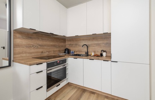 Sianozety Apartment | Coast Apartment With Terrace by Renters