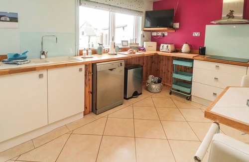 Bamburgh Cottage | Coast Cottage