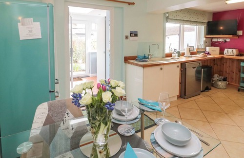 Bamburgh Cottage | Coast Cottage