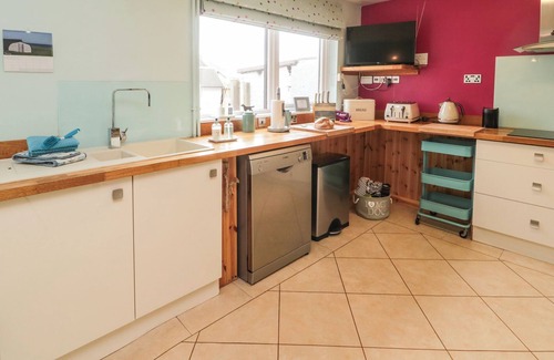 Bamburgh Cottage | Coast Cottage