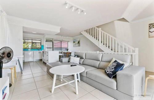Woorim Apartment | Coastal Breeze!