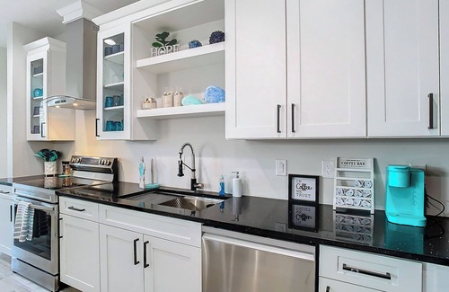 Cape Caneveral Beach Gardens House | Coastal Breeze Retreat Next to the Beach- Heated Pool/Hot Tub