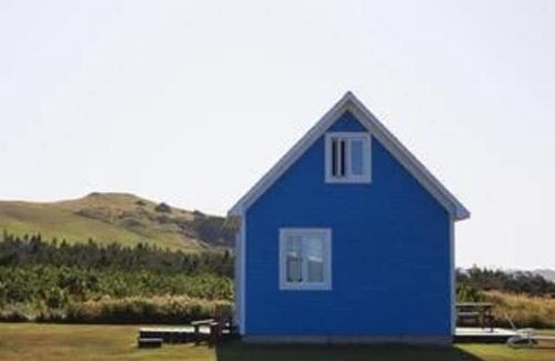 Iles de la Madeleine Ski Chalet | Coastal Charm Beach Nearby - Chalet Poirier