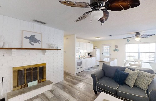 St. Augustine Beach Cottage | Coastal Charm Meets Comfort at Surf Crest Village Sea Turtle Cottage #8 – Pet