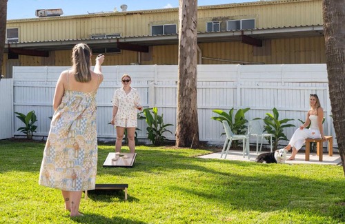 Maroochydore House | Coastal Comfort: Relax & Recharge in Maroochydore