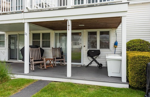 Rye Condo | Coastal Condo on Ocean Blvd in Rye with Deck & Ocean Views