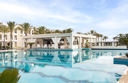 Marsa Matruh Hotel | Coastal Elegance Near Almaza Bay Beach with Pool - Room with Side Sea View