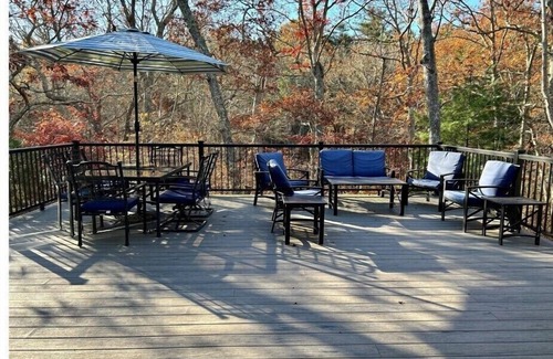 Vineyard Haven House | Coastal getaway! Walk to Lamberts Cove Beach