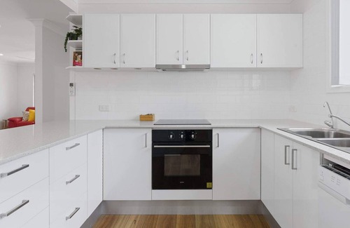 Bateau Bay House | Coastal Inspired Escape - Poppy's Place