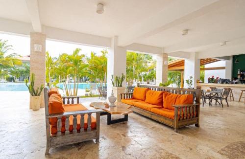 Los Melones Apartment | Coastal Luxury 2-Bed w Pool Access in Bayahibe