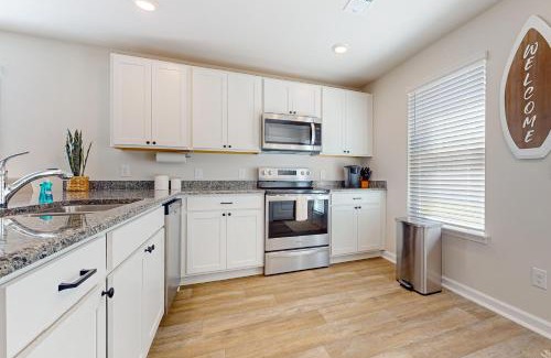 Ocean Isle Beach House | Coastal Pines