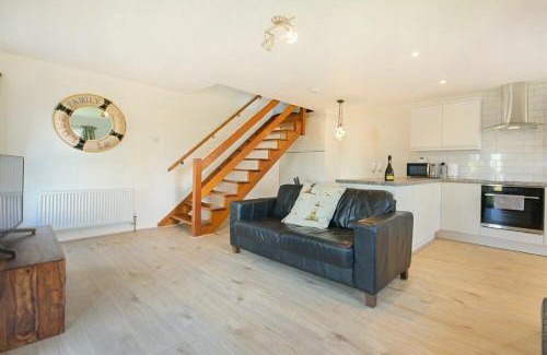 Beadnell House | Coastal Plaice