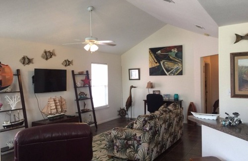 Aransas Pass House | ! Coastal Rental Property 2104228508