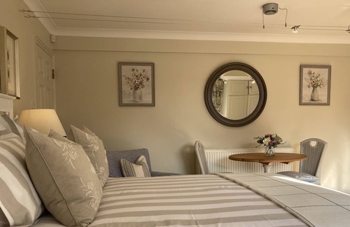 Brancaster Staithe Apartment | Coastal retreat for two in Brancaster Staithe. Walking distance to harbour/pubs.