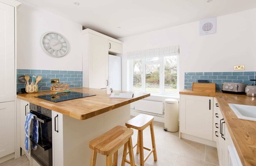 Bosham House | Coastal Retreat in Picturesque Bosham