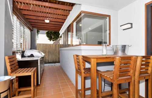 Casuarina House | Coastal Soul - Pet Friendly, Family Entertainer with Pool