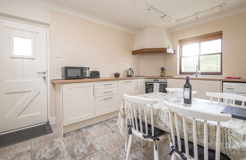Porthgain Cottage | Coastal View, Holiday Cottage Porthgain, Sleeps 4, 2 bedrooms, bathrooms