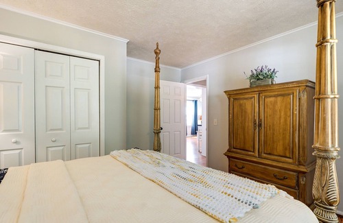 Myrtle Grove House | Coastal Wilmington Vacation Rental ~ 5 Mi to Beach