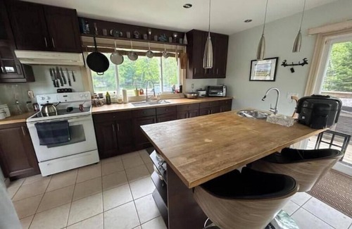 Dongola House | Coboconk Cottage