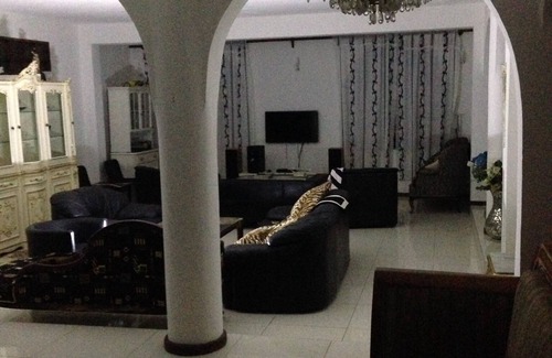 Galu Bed & Breakfast | Coco-De-Ville