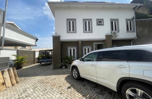 Gwarinpa Estate Apartment | Coco Luxury Apartment