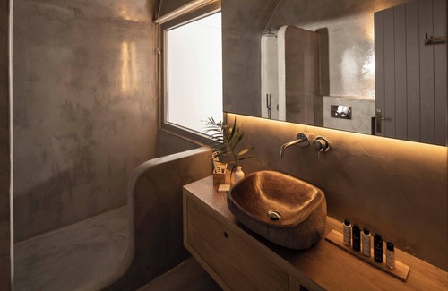Akrotiri House | Coco-Mat Hotel Santorini