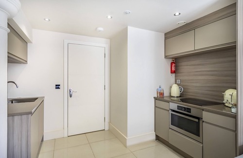York Apartment | Cocoa Suites 35 - sleeps 3 guests in studio apartment