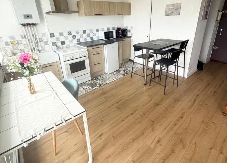 Talence Apartment | Cocon lumineux proche hôpital Bagatelle
