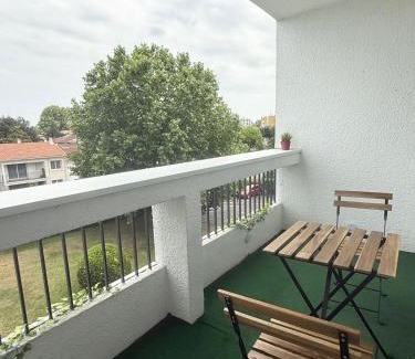 Talence Apartment | Cocon lumineux proche hôpital Bagatelle
