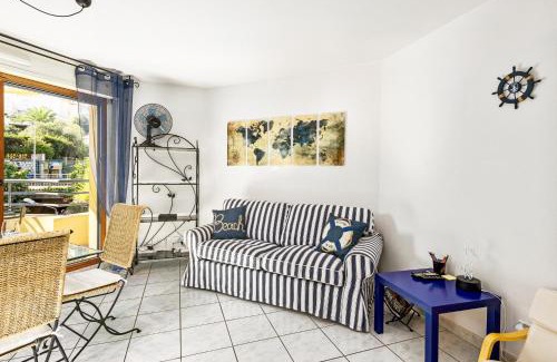 Menton Apartment | Cocon vu sur le port de menton