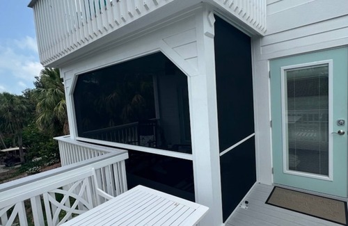 Jose's Hideaway House | Coconut Castaway-Ocean Views, Golf Cart, Club Pool, Walk to Beach