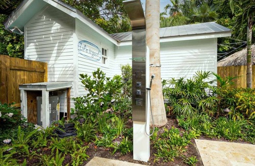 Downtown House | Coconut Palm by Brightwild Island Home w Pool