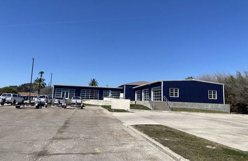 Flour Bluff Cabin | Coen’s Cozy Cabin on the Laguna Madre!