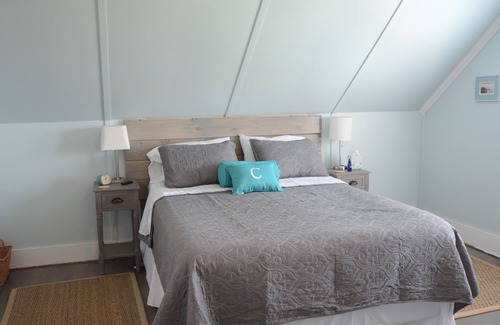 Searsport House | Colcord Cottage- quintessential oceanfront cottage