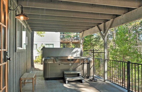 Cold Springs Cabin | Cold Springs Escape: A/C, Hot Tub, Generator, WiFi