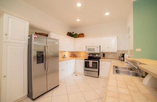 Herradura Apartment | Colina 5E 2 bdr Garden View in Los Suenos
